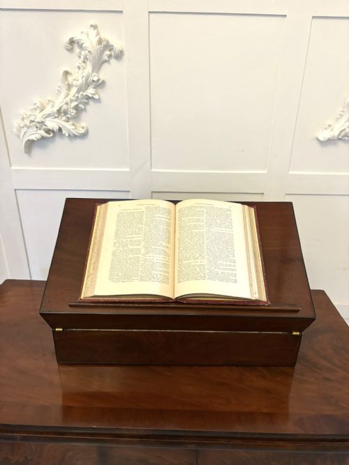 FINE ANTIQUE QUALITY GEORGE III FIGURED MAHOGANY WRITING BOX - ADDITIONAL PHOTO 6