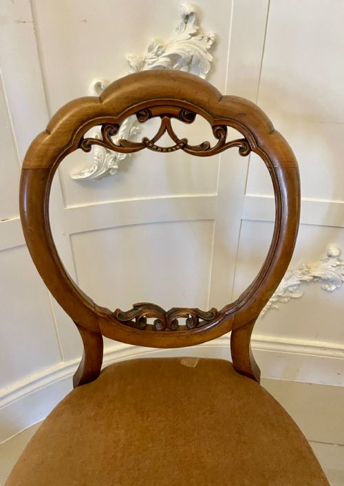 SET OF SIX ANTIQUE VICTORIAN CARVED WALNUT BALLOONBACK DINING CHAIRS - ADDITIONAL PHOTO 4