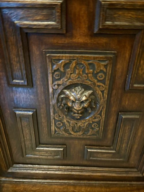 IMPRESSIVE QUALITY ANTIQUE CARVED OAK SIDEBOARD - ADDITIONAL PHOTO 12