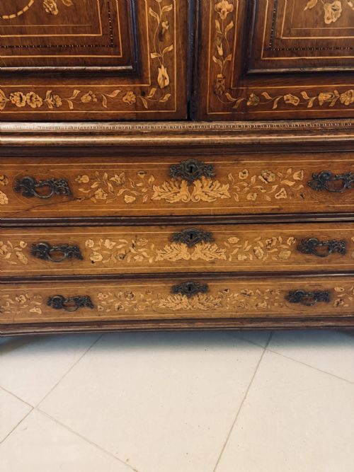 ANTIQUE DUTCH MARQUETRY WALNUT LINEN PRESSCUPBOARD - ADDITIONAL PHOTO 14