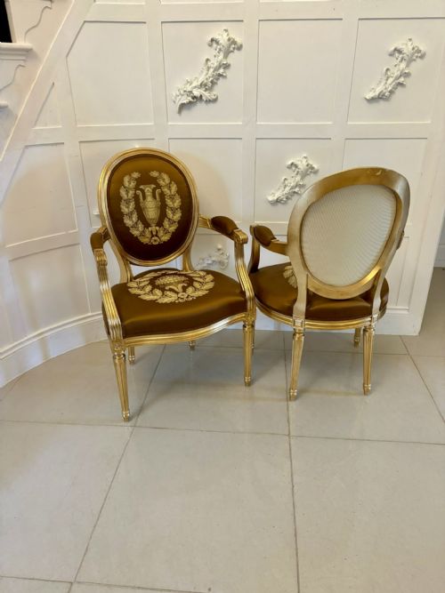 LARGE RARE SUITE OF 42 MATCHING LOUIS XVI STYLE GILTWOOD DINING CHAIRS WITH SILK DAMASK UPHOLSTERY - ADDITIONAL PHOTO 4