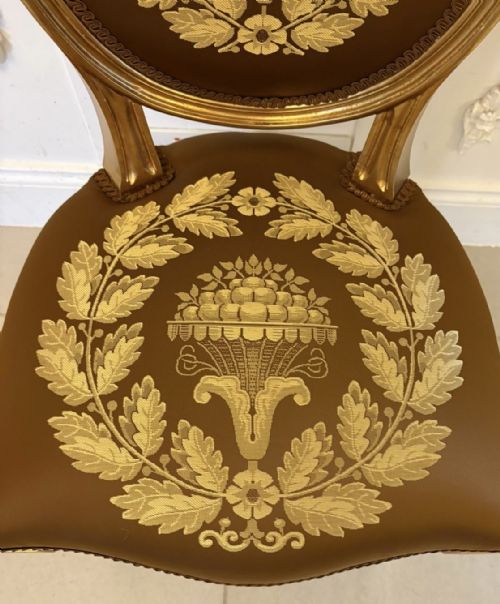 LARGE RARE SUITE OF 42 MATCHING LOUIS XVI STYLE GILTWOOD DINING CHAIRS WITH SILK DAMASK UPHOLSTERY - ADDITIONAL PHOTO 21