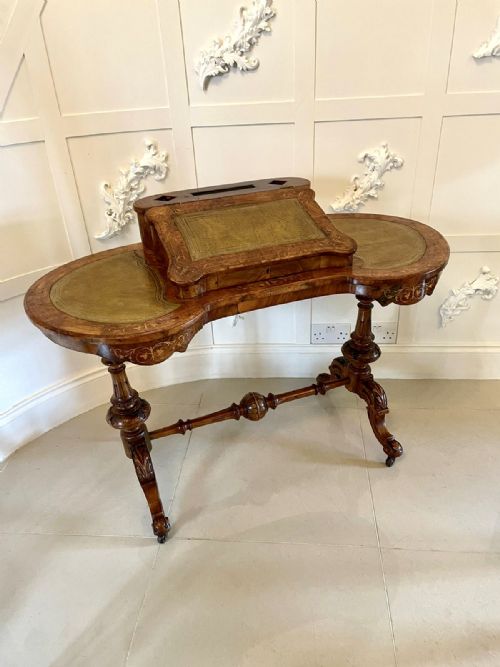 QUALITY ANTIQUE VICTORIAN FREESTANDING INLAID BURR WALNUT KIDNEY SHAPED WRITING TABLE