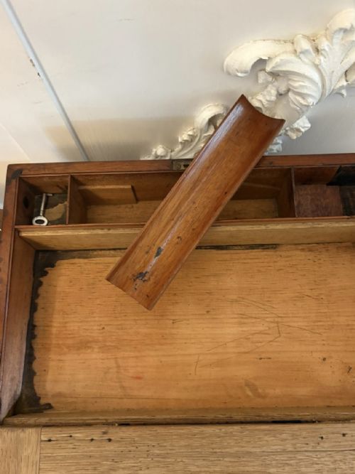 ANTIQUE GEORGIAN MAHOGANY WRITING SLOPE BOX WITH FITTED INTERIOR SECRET COMPARTMENT - ADDITIONAL PHOTO 4