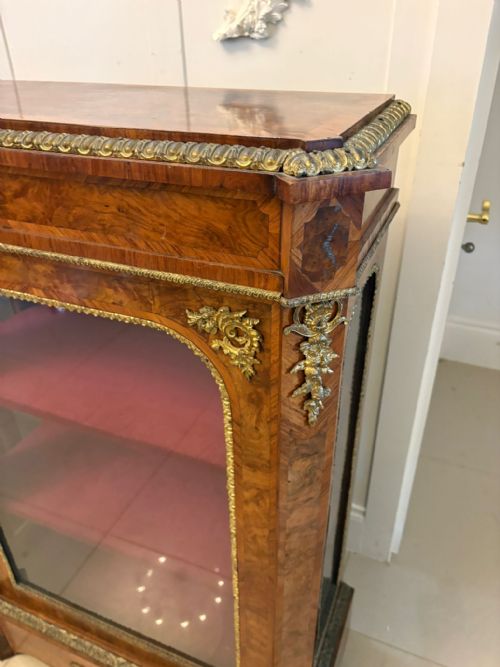 ANTIQUE EXCEPTIONAL PAIR OF VICTORIAN BURR WALNUT PIER CABINETS WITH ORMOLU MOUNTS - ADDITIONAL PHOTO 5