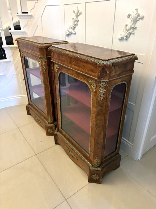 ANTIQUE EXCEPTIONAL PAIR OF VICTORIAN BURR WALNUT PIER CABINETS WITH ORMOLU MOUNTS - ADDITIONAL PHOTO 13