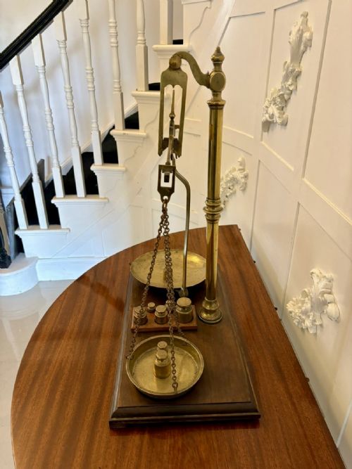ANTIQUE VICTORIAN APOTHECARY BALANCE SCALES BRASS MAHOGANY DAY MILLWARD COMPLETE WITH WEIGHTS - ADDITIONAL PHOTO 4