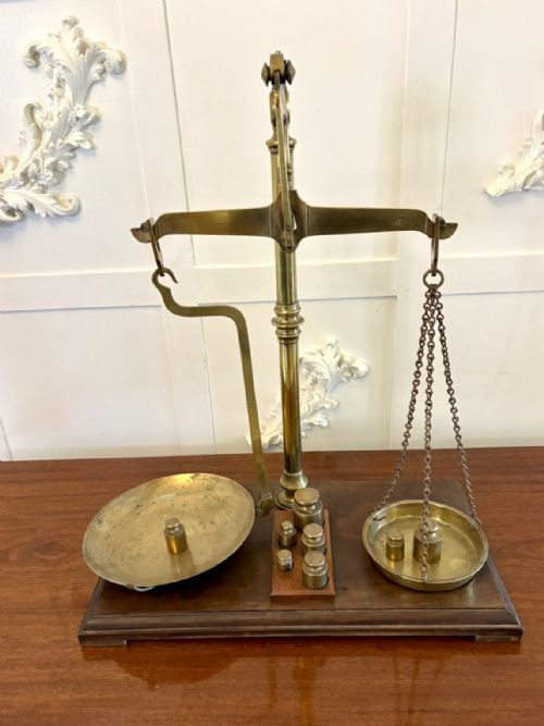 ANTIQUE VICTORIAN APOTHECARY BALANCE SCALES BRASS MAHOGANY DAY MILLWARD COMPLETE WITH WEIGHTS - ADDITIONAL PHOTO 12