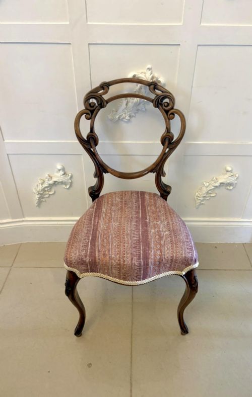 ANTIQUE VICTORIAN CARVED WALNUT BALLOON BACK DINING CHAIRS SET OF FOUR - ADDITIONAL PHOTO 5