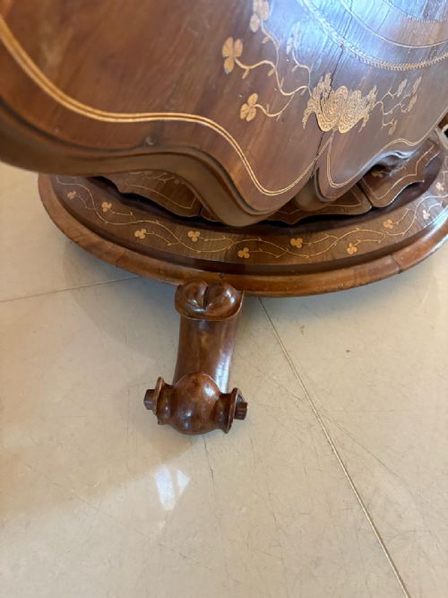 ANTIQUE EXHIBITION QUALITY IRISH KILLARNEY MARQUETRY INLAID YEW WOOD CENTRE TABLE LARGE ROUND ENTRY HALL TABLE ATTRIBUTED TO THE EGAN WORKSHOP - ADDITIONAL PHOTO 16