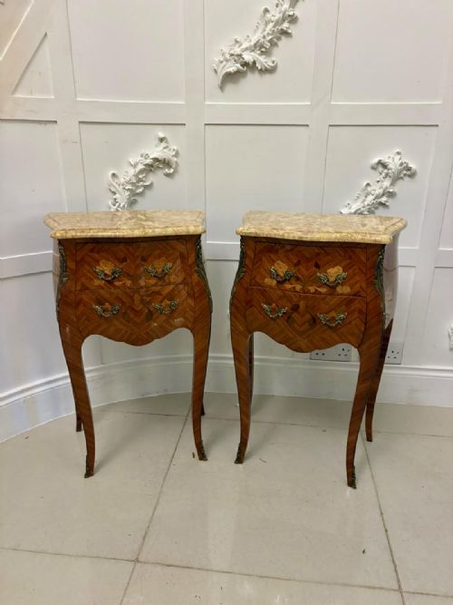 ANTIQUE QUALITY PAIR OF FRENCH LOUIS XV STYLE MARQUETRY BEDSIDE CABINETS