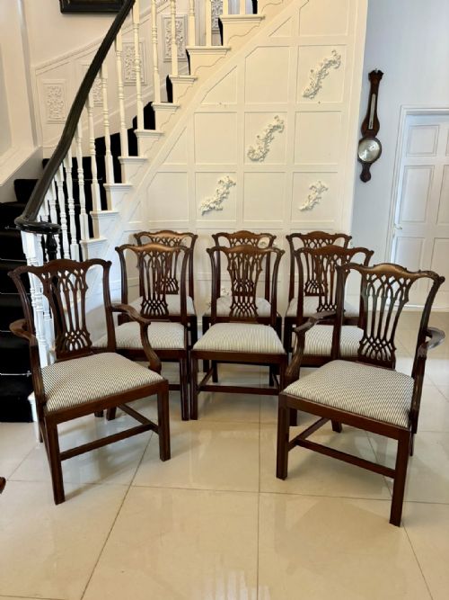 OUTSTANDING QUALITY SET OF 8 ANTIQUE VICTORIAN CARVED MAHOGANY DINING CHAIRS