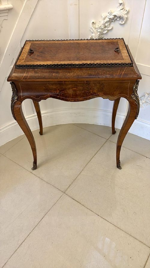 QUALITY ANTIQUE FRENCH WALNUT JARDINIRE TABLE