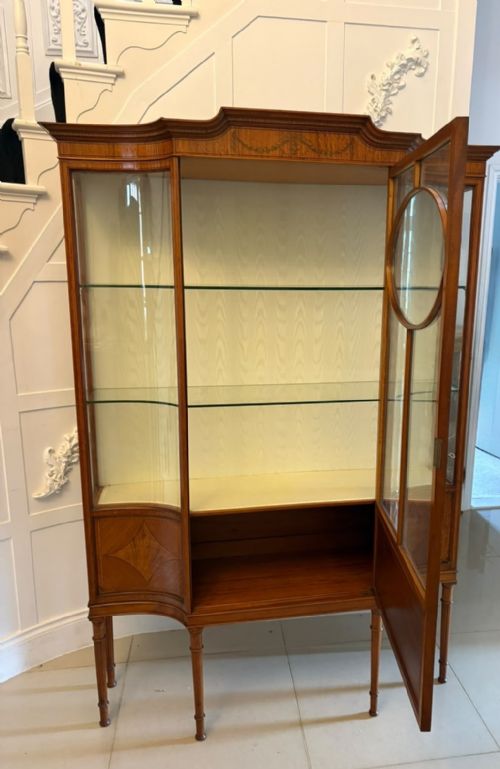 ANTIQUE VICTORIAN SATINWOOD INLAID BOW FRONT DISPLAY CABINET - ADDITIONAL PHOTO 12