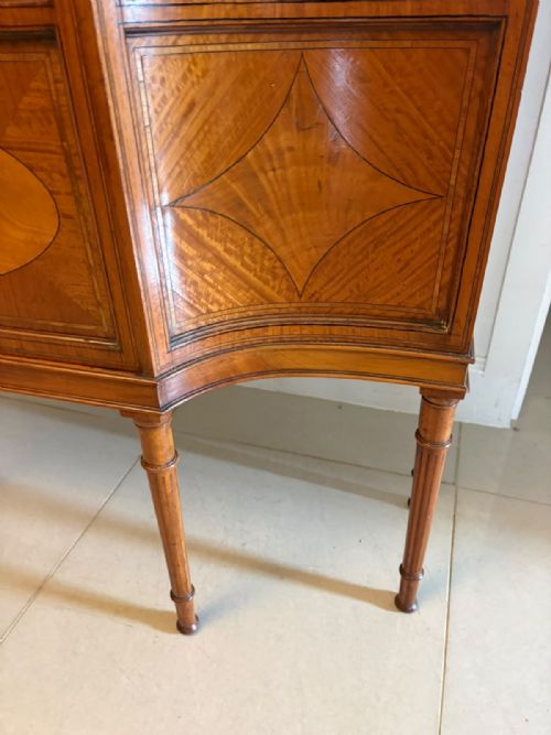 ANTIQUE VICTORIAN SATINWOOD INLAID BOW FRONT DISPLAY CABINET - ADDITIONAL PHOTO 15