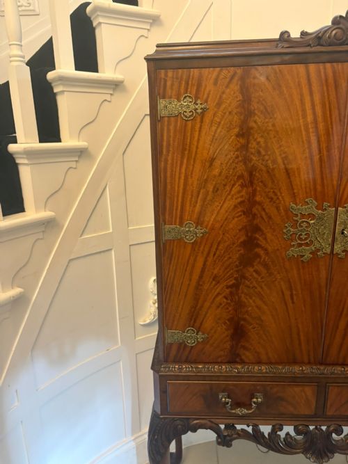 ANTIQUE FIGURED MAHOGANY ILLUMINATED COCKTAIL DRINKS CABINET ON STAND - ADDITIONAL PHOTO 7