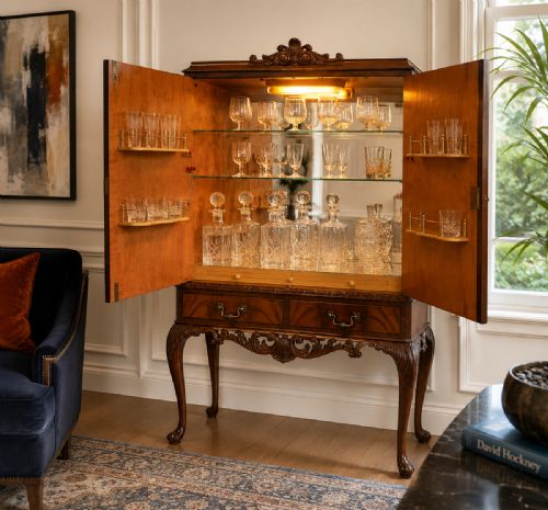 ANTIQUE FIGURED MAHOGANY ILLUMINATED COCKTAIL DRINKS CABINET ON STAND - ADDITIONAL PHOTO 1