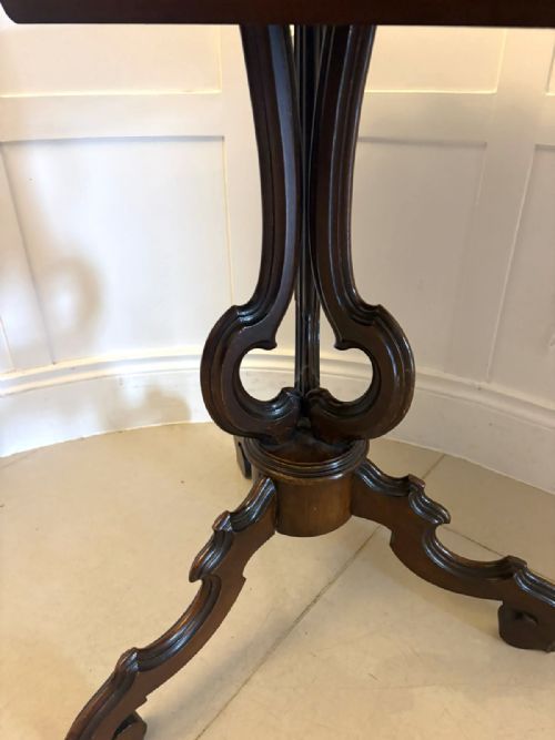 ANTIQUE VICTORIAN BURR WALNUT SCALLOPED LAMP SIDE TABLE - ADDITIONAL PHOTO 4