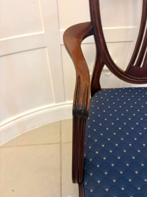 ANTIQUE SET OF 12 MAHOGANY SHIELD BACK DINING CHAIRS 10 DINING CHAIRS 2 CARVERS - ADDITIONAL PHOTO 5