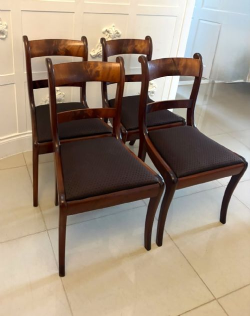 ANTIQUE REGENCY SET OF FOUR MAHOGANY BAR BACK DINING CHAIRS WITH SABRE LEGS - ADDITIONAL PHOTO 7