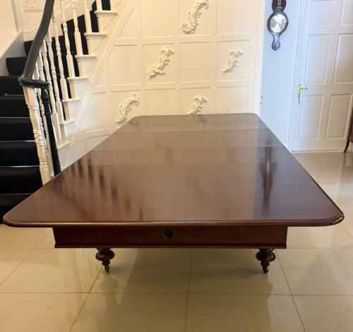 Antique William IV Figured Mahogany 14 Seater Extending Dining Table