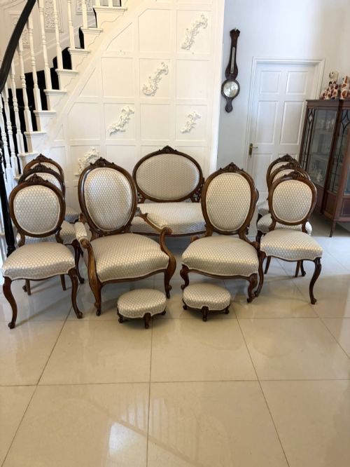Antique Victorian Carved Walnut 11 Piece Salon/drawing Room Suite with Sofa, Armchairs, Side Chairs and Footstools