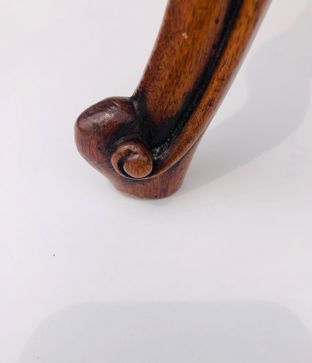 Pair of Fine Quality Victorian Walnut Side Chairs View VIII