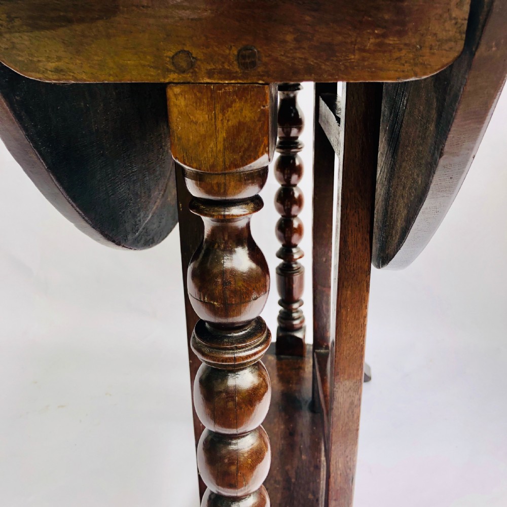  Rare Small Antique Oak Gate Leg Table View VI