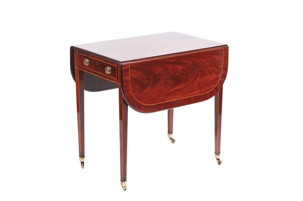 Fine Quality Sheraton Period Inlaid Mahogany Pembroke Table