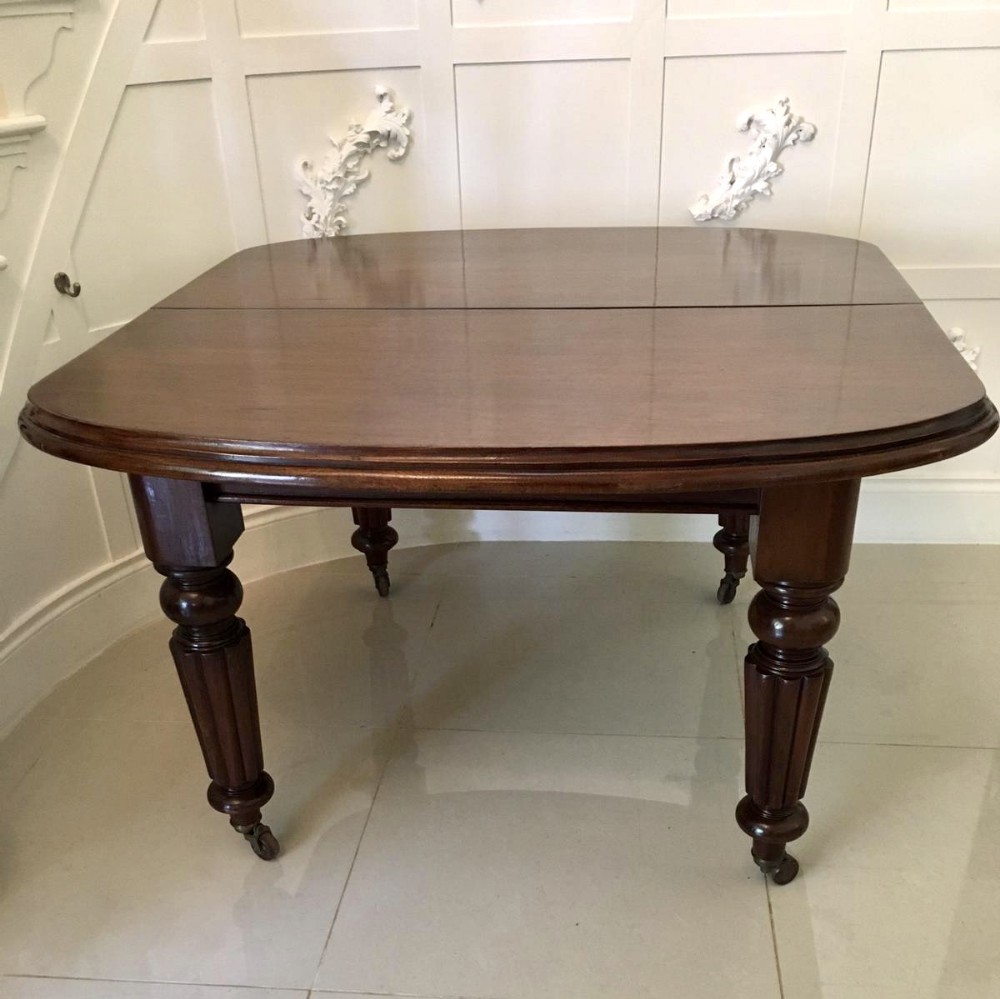 Antique Victorian Mahogany Extending Dining Table