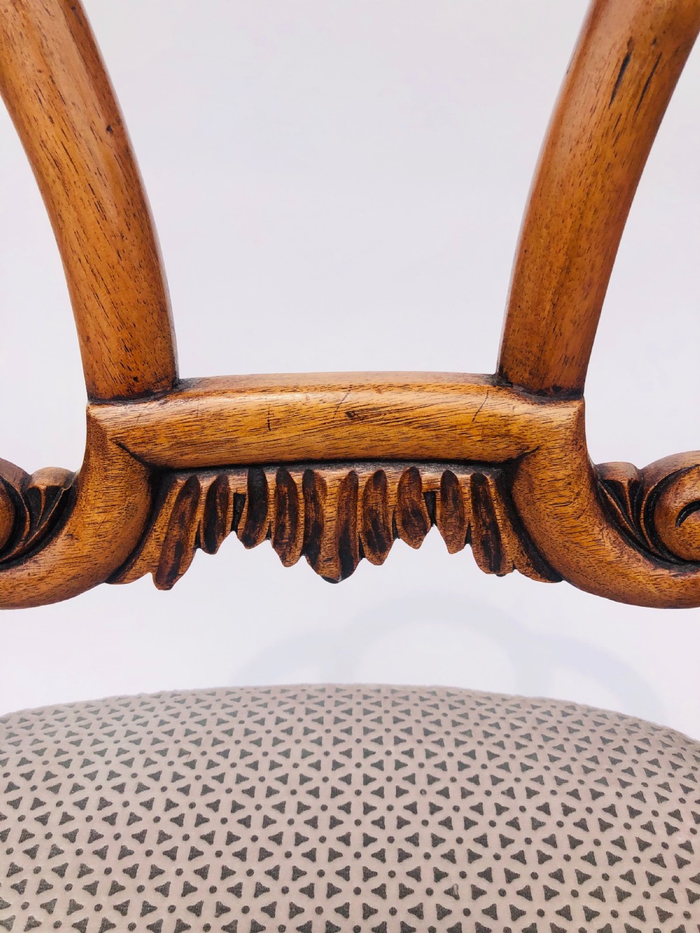 Fine Quality Set of 4 Victorian Walnut Dining Chairs View VII