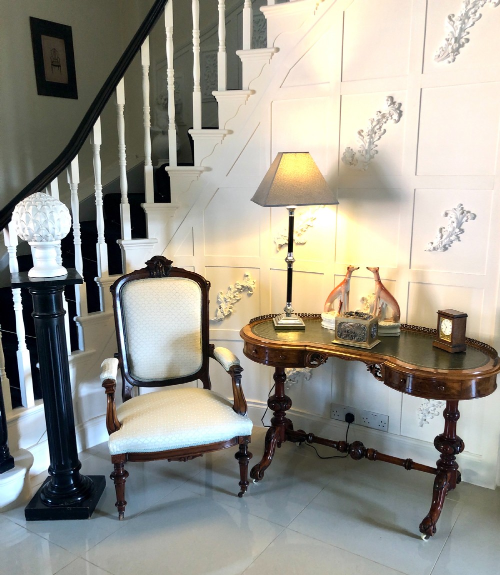 Fine Victorian Carved Hardwood Library Chair View II