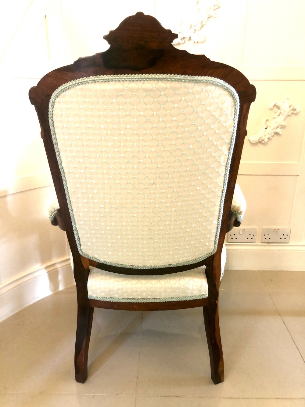 Fine Victorian Carved Hardwood Library Chair View VII