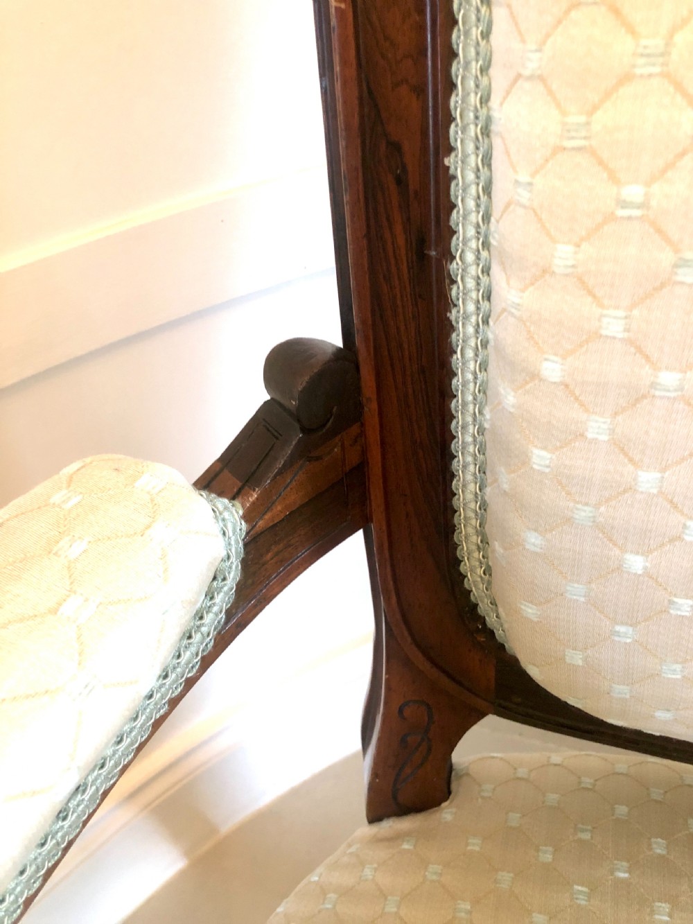 Fine Victorian Carved Hardwood Library Chair View XI