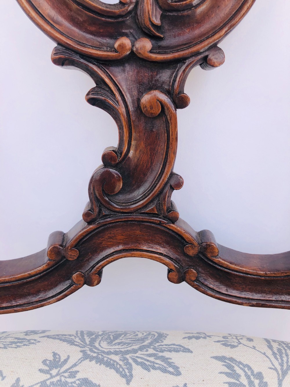 Fine Quality Antique Carved Walnut Desk Chair View IX