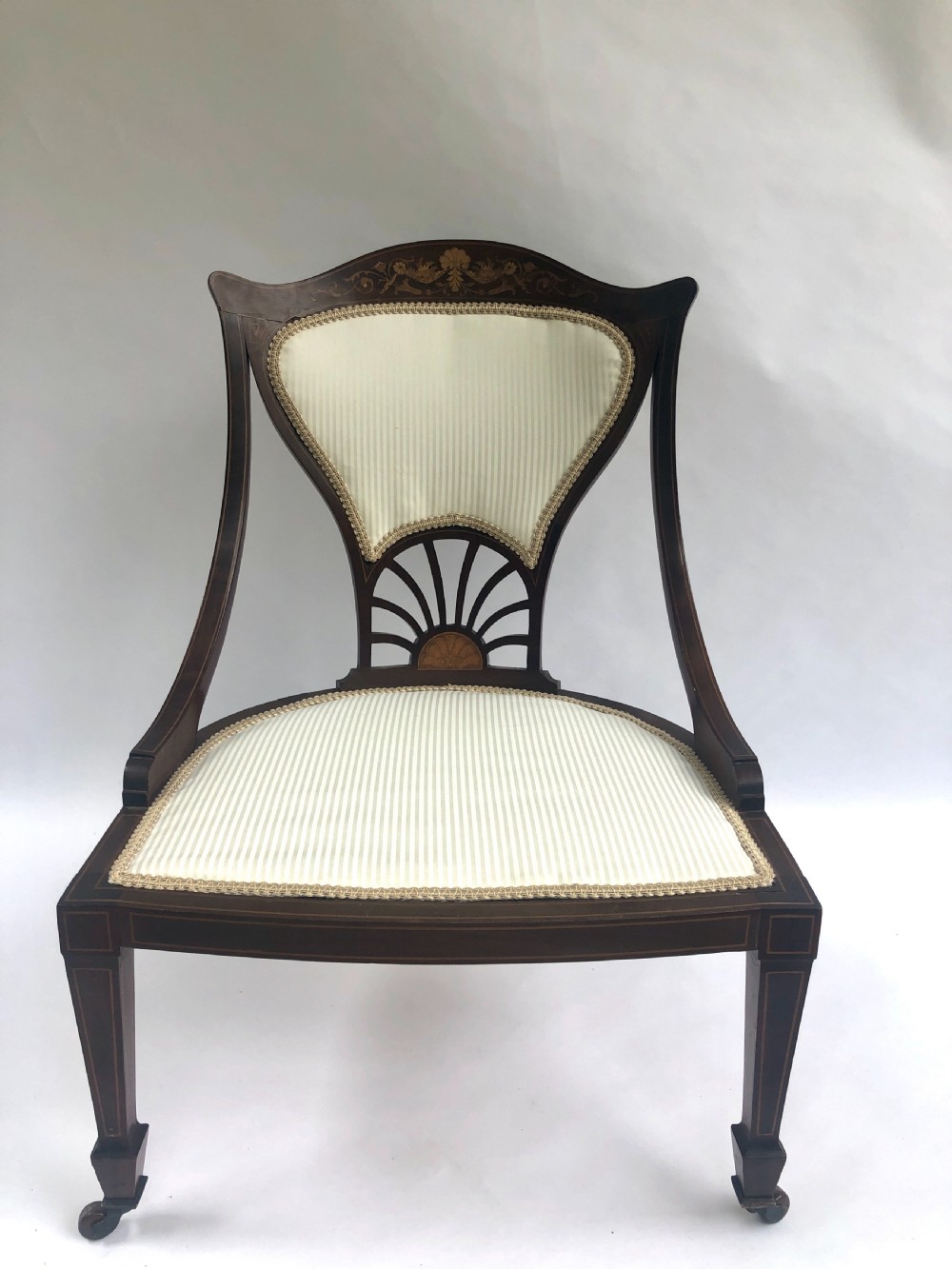 Fine Quality Edwardian Antique Mahogany Ladies Chair View II