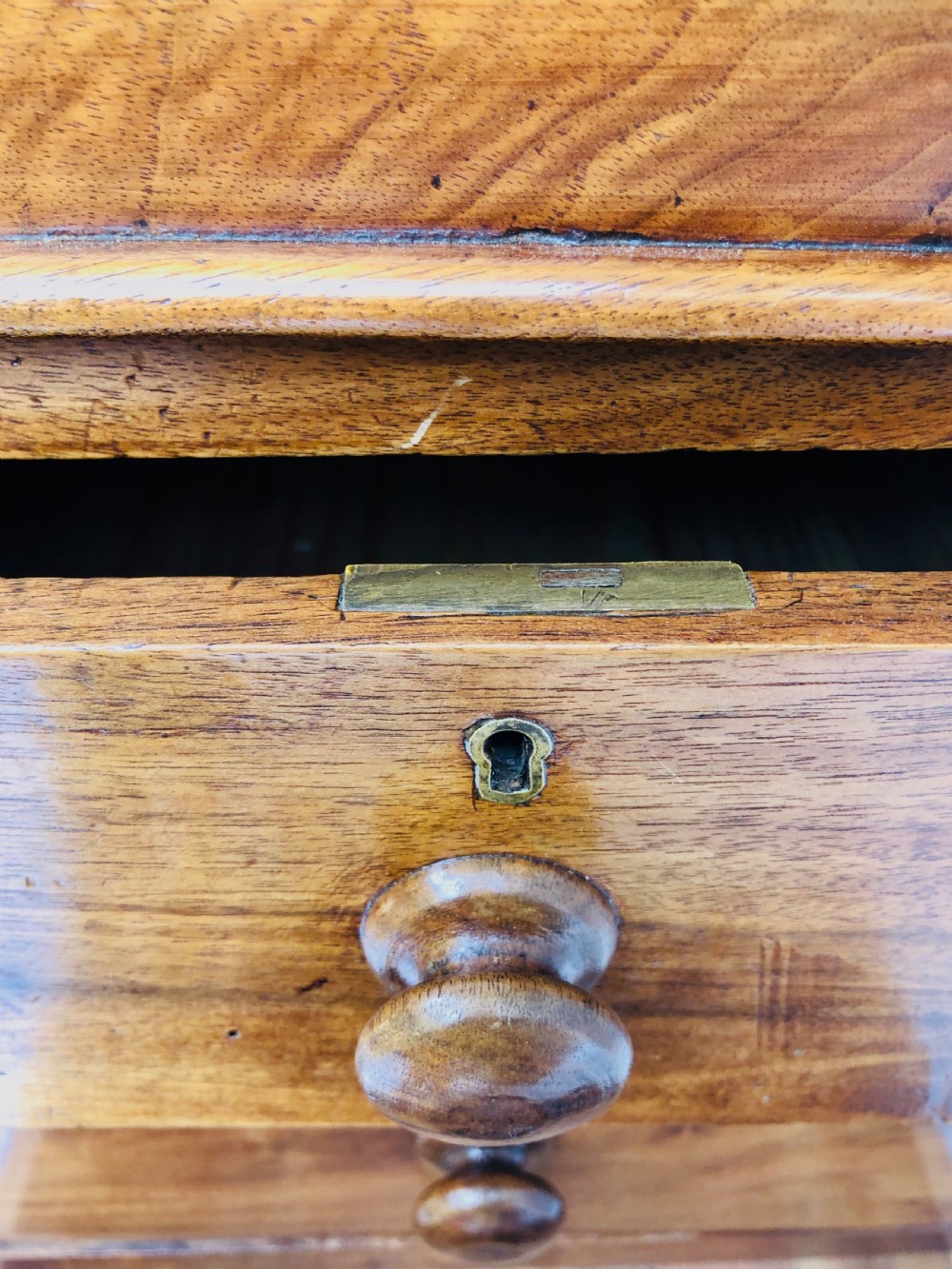Fine Quality Victorian Burr Walnut Davenport Desk View IV