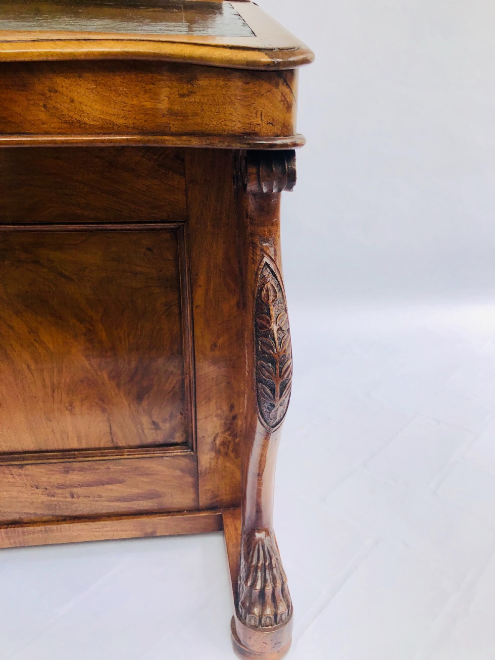 Fine Quality Victorian Burr Walnut Davenport Desk View V