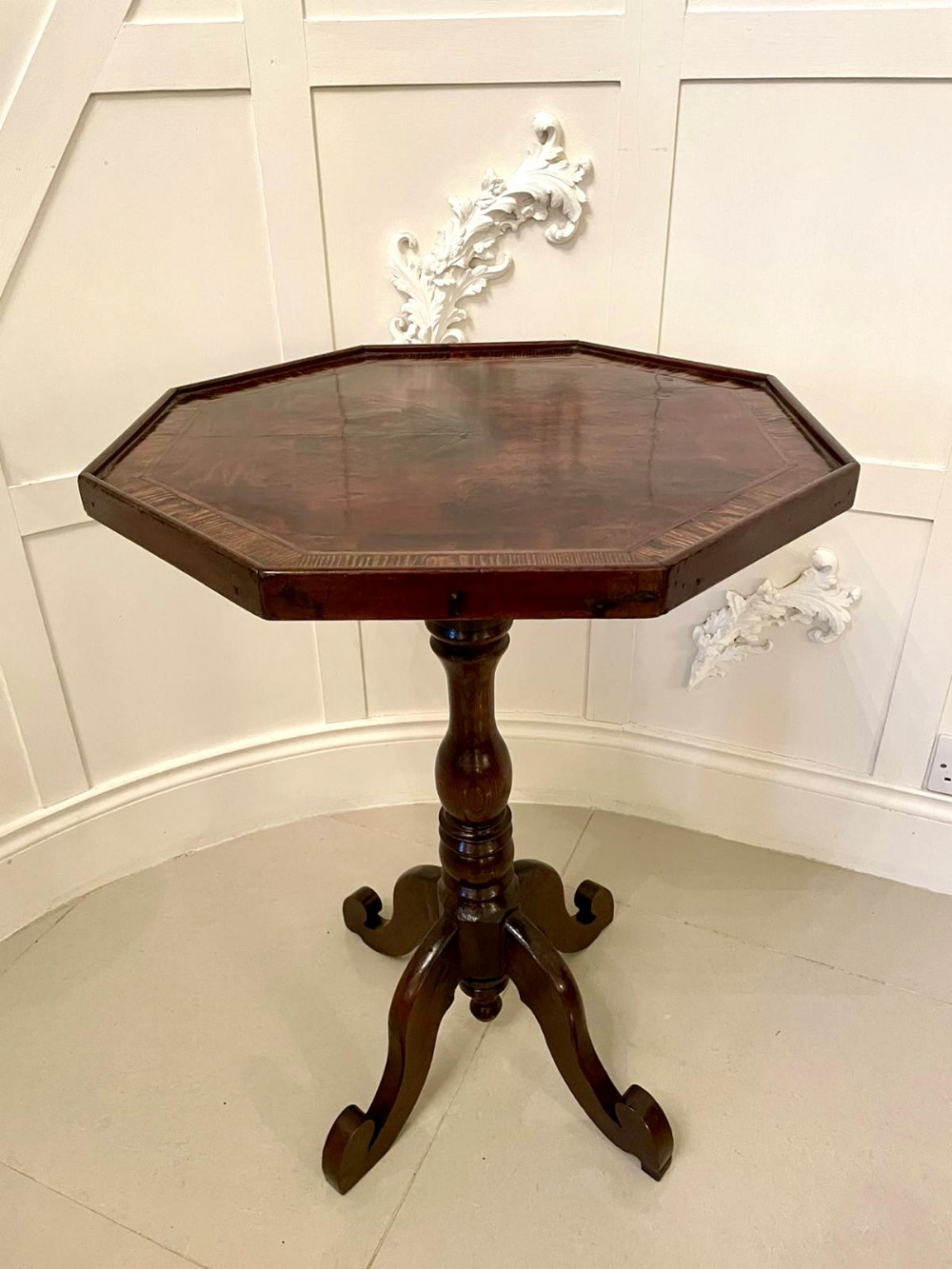 Rare New Zealand Antique Victorian Lamp Table by W H Jewell