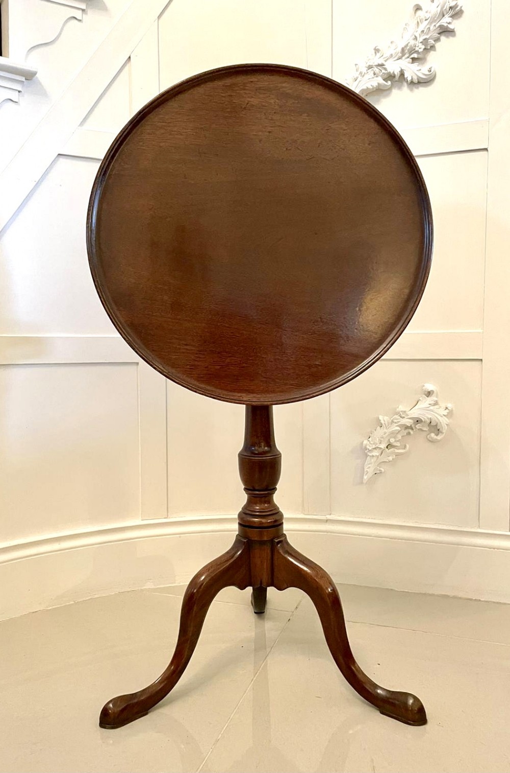 George III Mahogany Dish Top Tripod Table