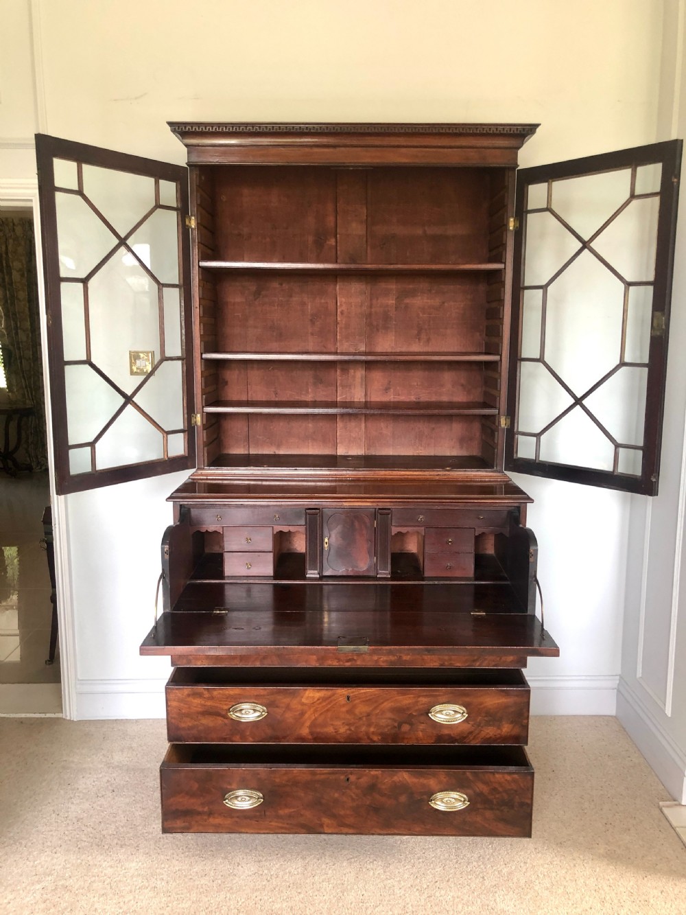 Antique George III Mahogany Secretaire Bookcase
 View IX