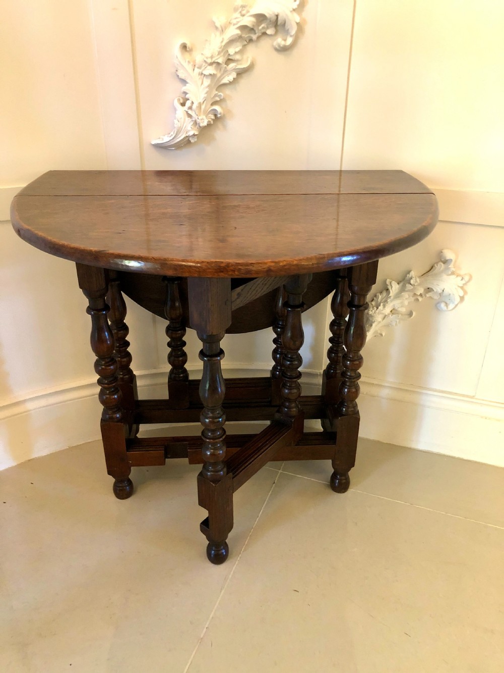  Antique Oak Gateleg Table
 View IX