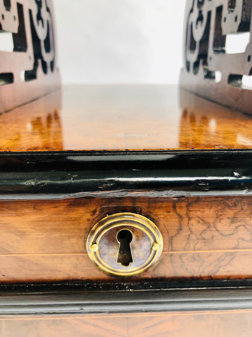  Outstanding Quality Inlaid Burr Walnut Music Cabinet/Canterbury View IX