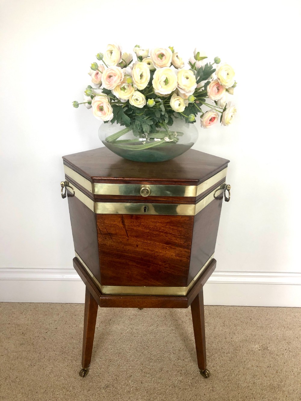  Fine 18th Century Antique George III Mahogany Brass Bound Wine Cooler View III