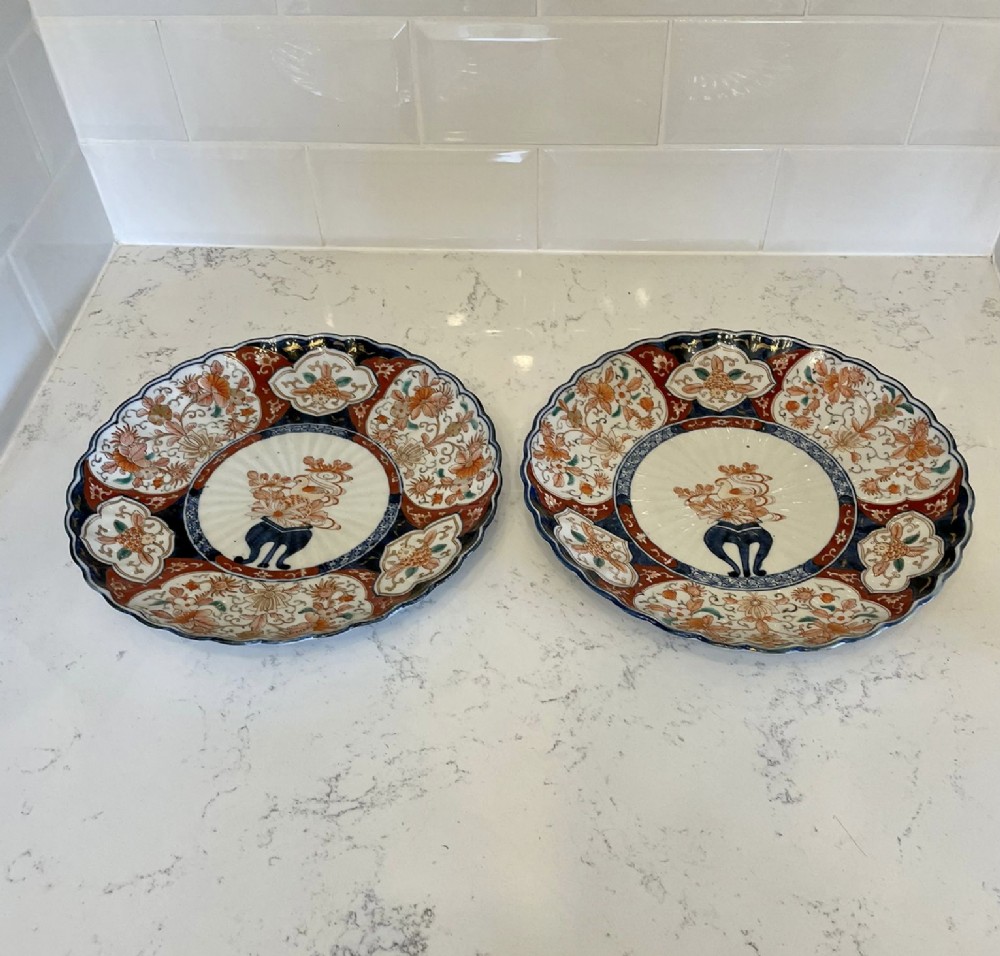  Quality Antique Pair of Japanese Imari Plates 

