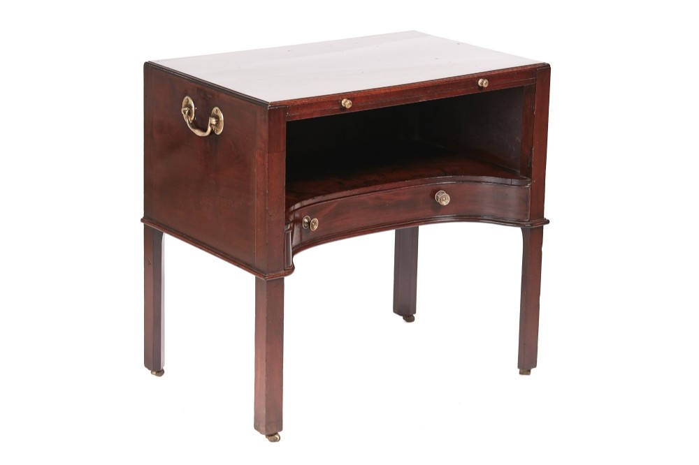  Unusual George III Mahogany Silver/Bedside Table

