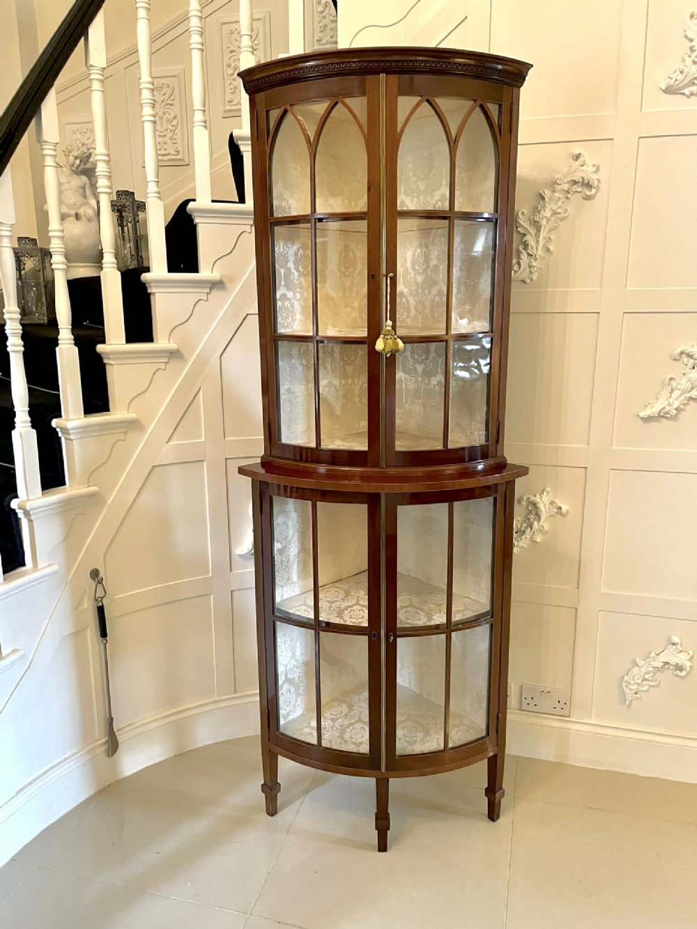  Outstanding Quality Antique Edwardian Inlaid Mahogany Corner Display Cabinet 

