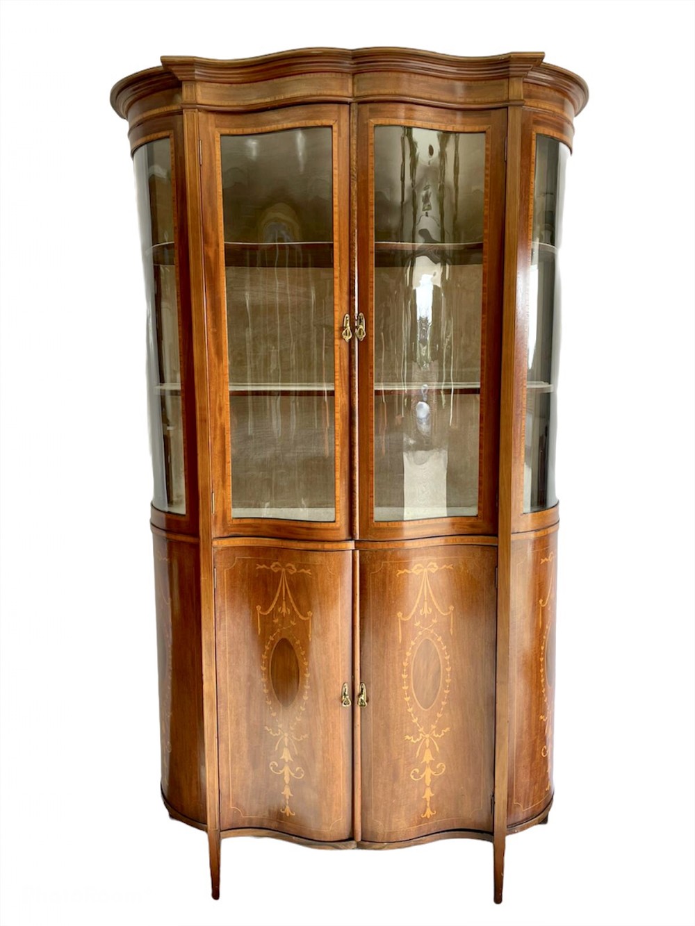 Fine Antique Victorian Inlaid Mahogany Serpentine Shaped Display Cabinet