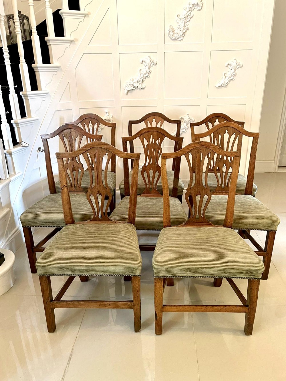 Antique Set of Eight George III Hepplewhite Oak Dining Chairs 