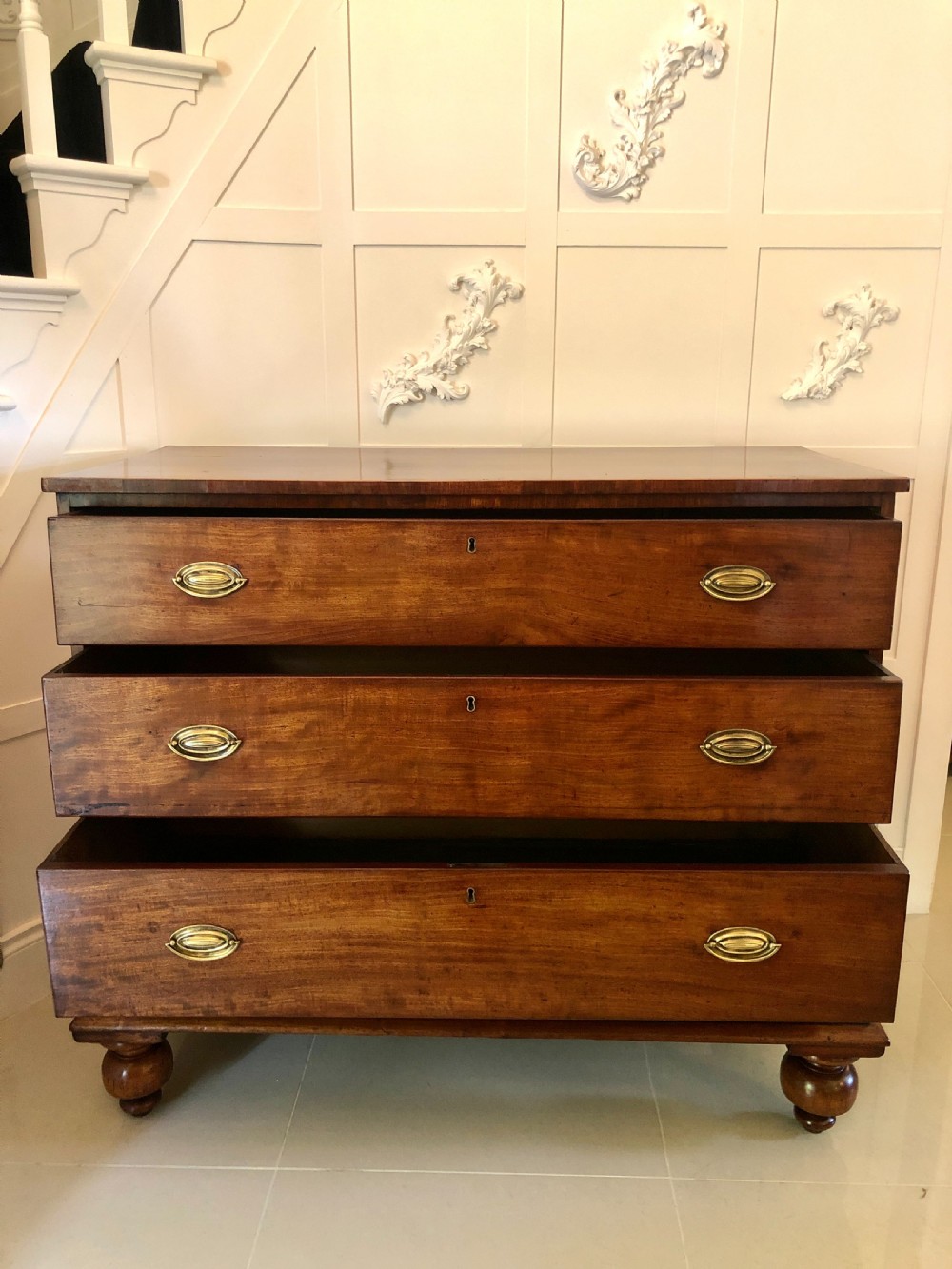  Antique Victorian Mahogany Chest of Drawers
 View VIII